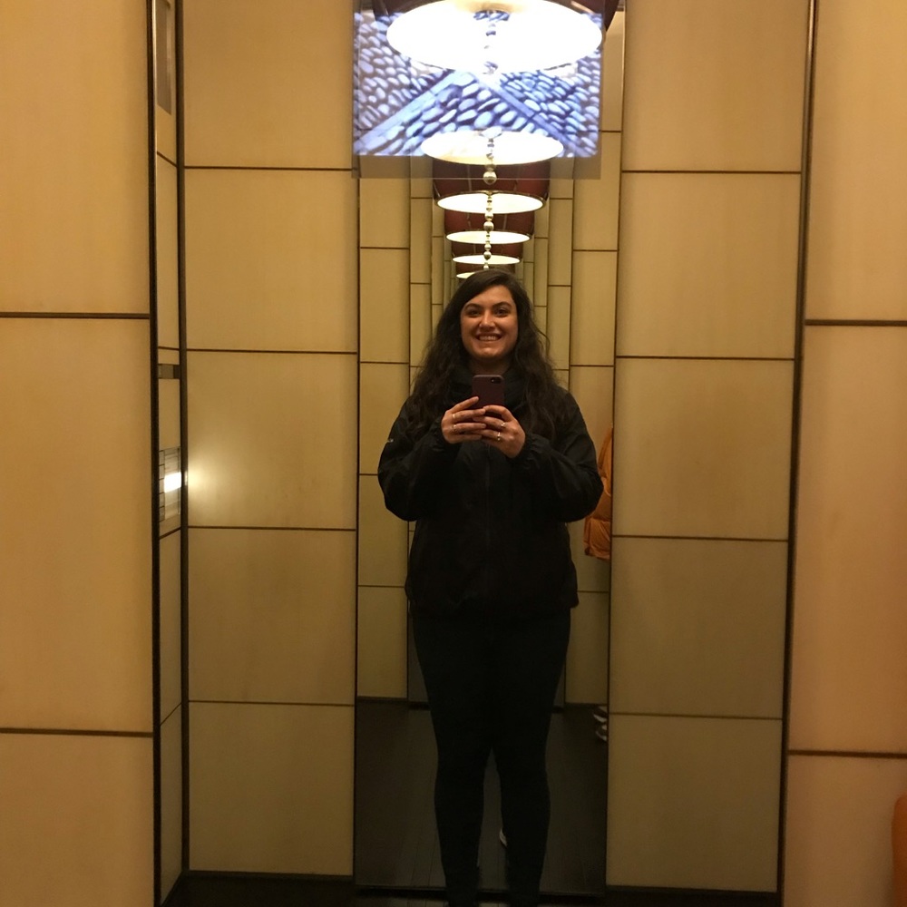 Meet your Posher, Nicole